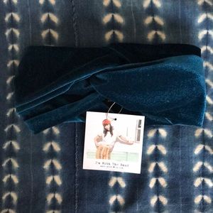 NWT Free People “I’m with the band” velvet turban